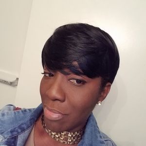 Meet your Posher, Danna